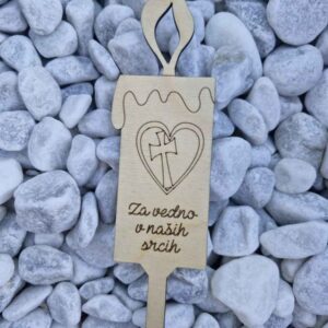 Lesena svečka srček s posvetilom - breza NOVO