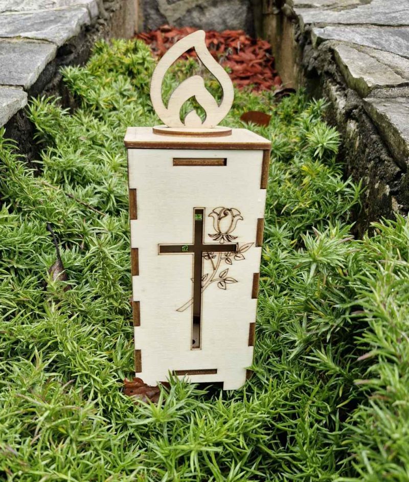 Lesena sveča vrtnica