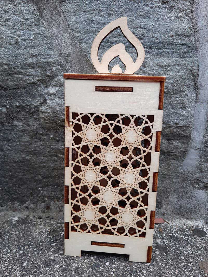 Lesena sveča mreža